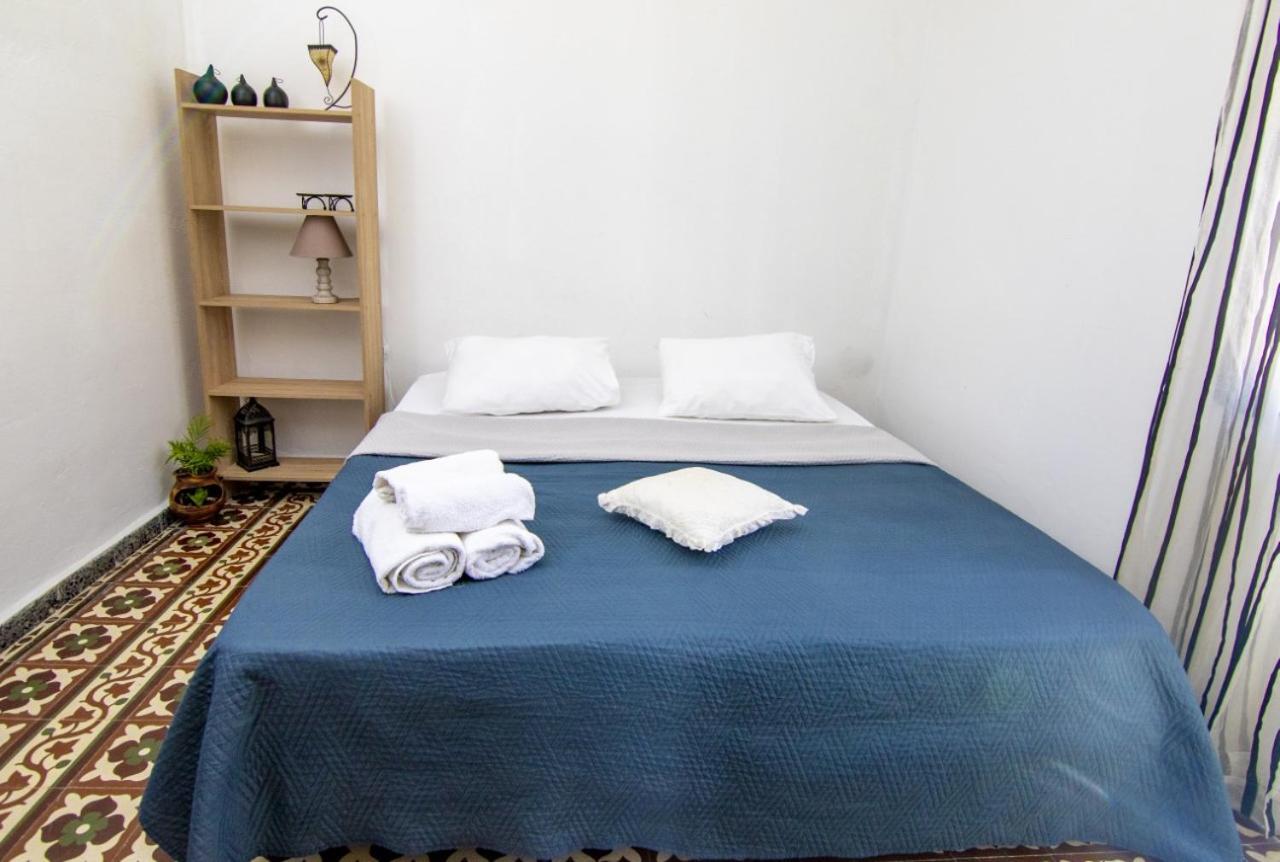 Mascot Bar Street Apartments Rhodes City ภายนอก รูปภาพ